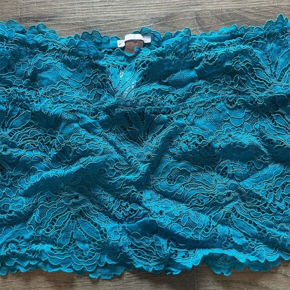 Savage x Fenty Women's XL Teal Lace Garter Skirt Floral Scalloped Edge - Picture 2 of 9